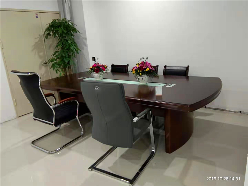 思進(jìn)家具青海省西寧市專(zhuān)賣(mài)店